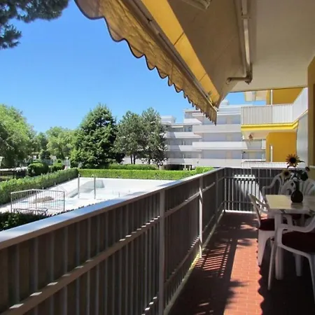 Cozy Flat In A With 12 Swimming Pools - Tennis- Childrens Play Area