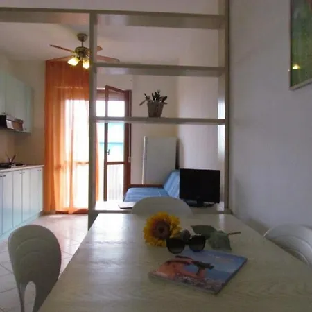 Cozy Flat In A With 12 Swimming Pools - Tennis- Childrens Play Area Bibione