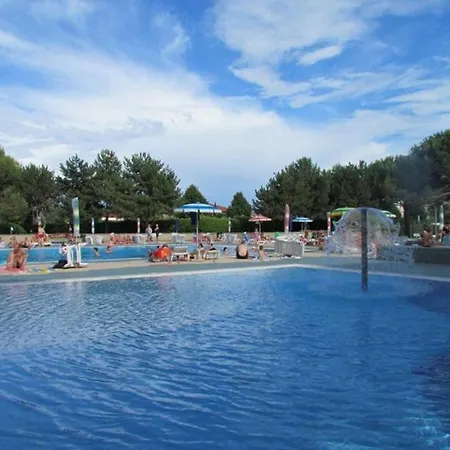 Cozy Flat In A With 12 Swimming Pools - Tennis- Childrens Play Area