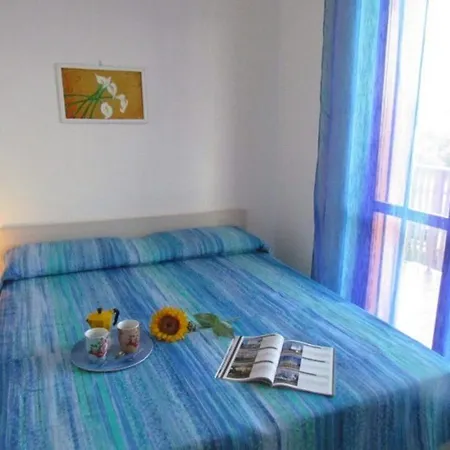 Cozy Flat In A With 12 Swimming Pools - Tennis- Childrens Play Area * 비비오네