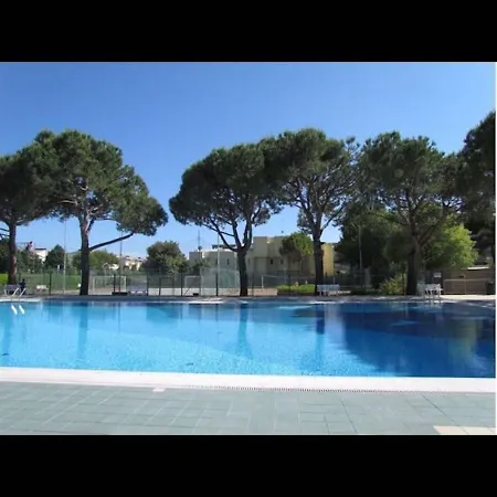 Cozy Flat In A With 12 Swimming Pools - Tennis- Childrens Play Area *